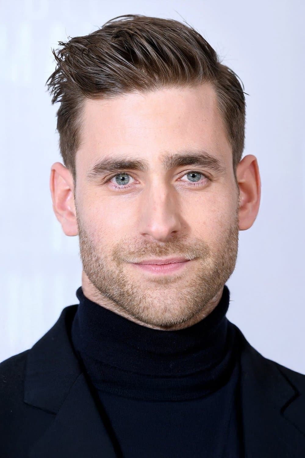 Oliver Jackson-Cohen profile