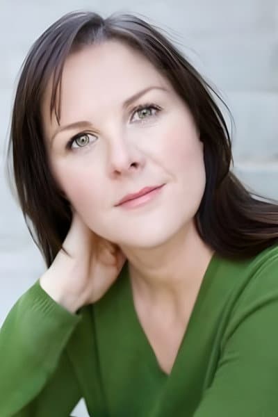 Emily Moultrie profile