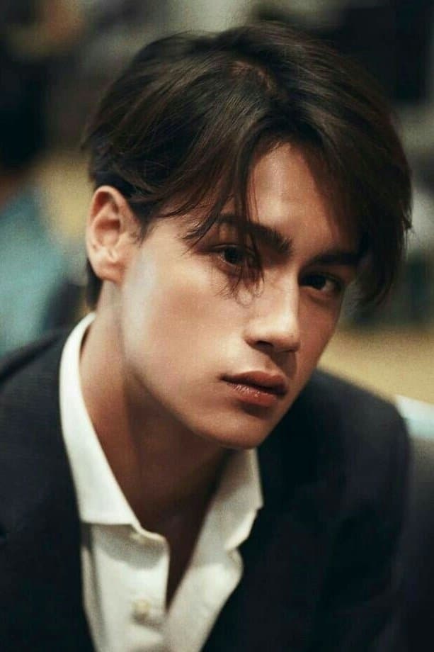 Paris Intarakomalyasut profile