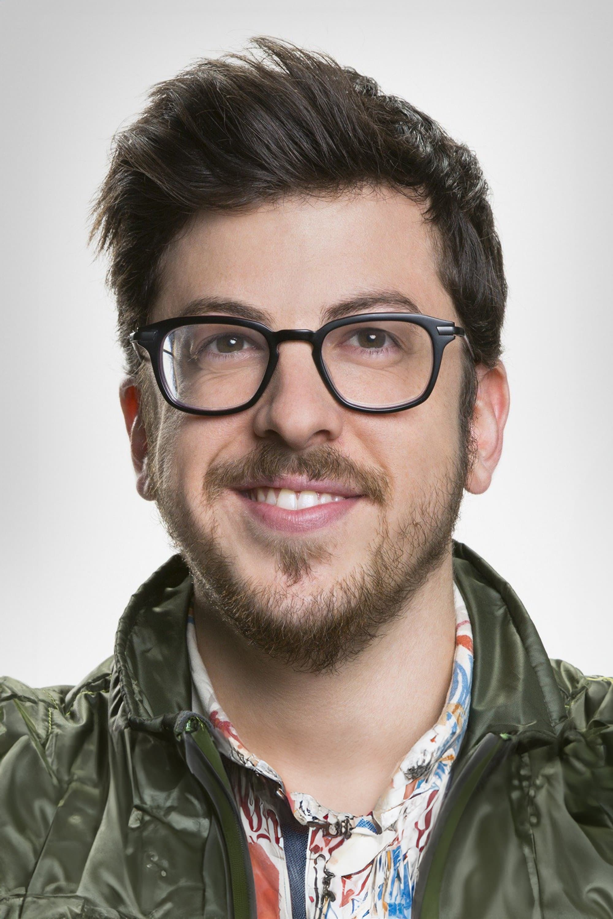 Christopher Mintz-Plasse profile