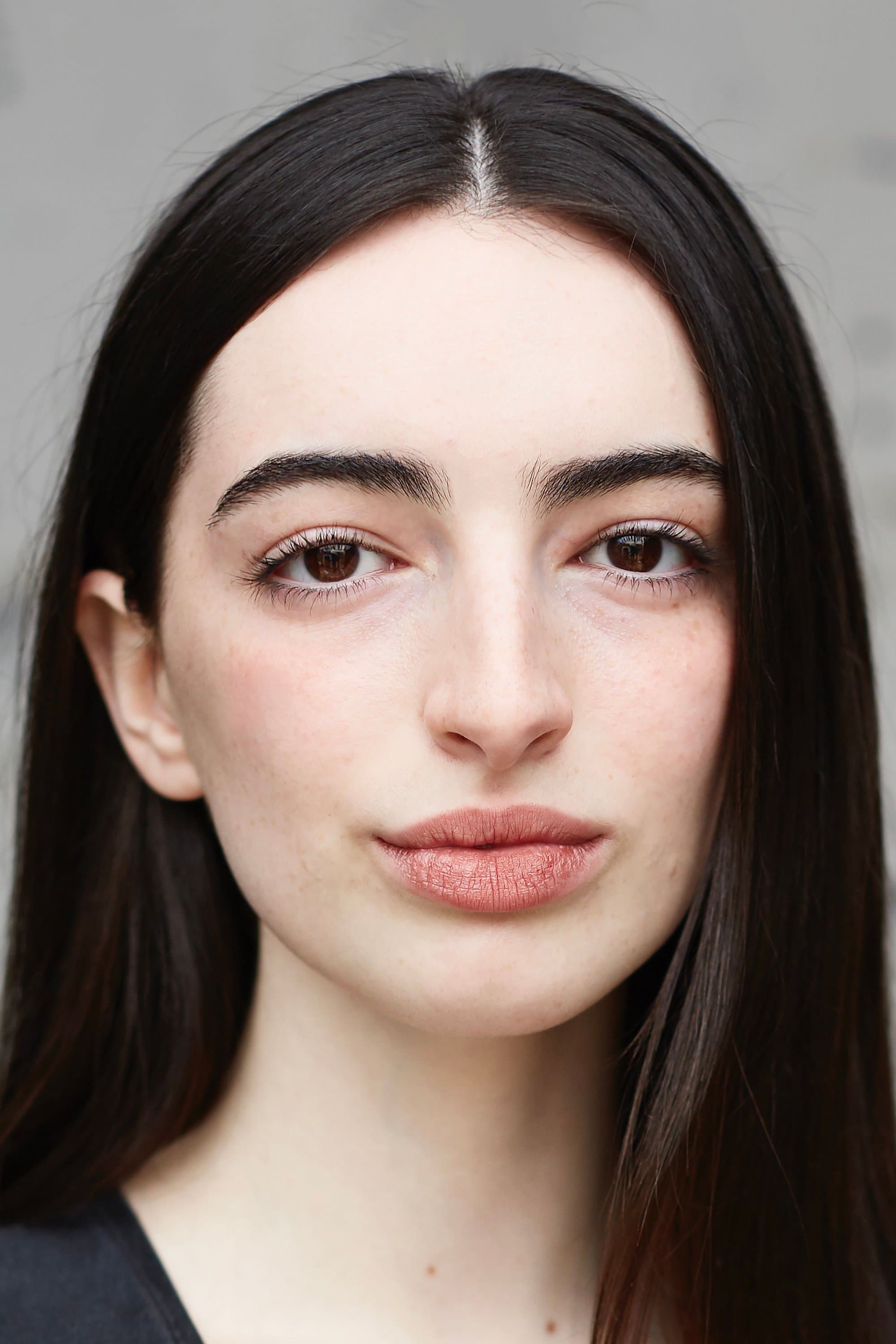 Honor Gillies profile