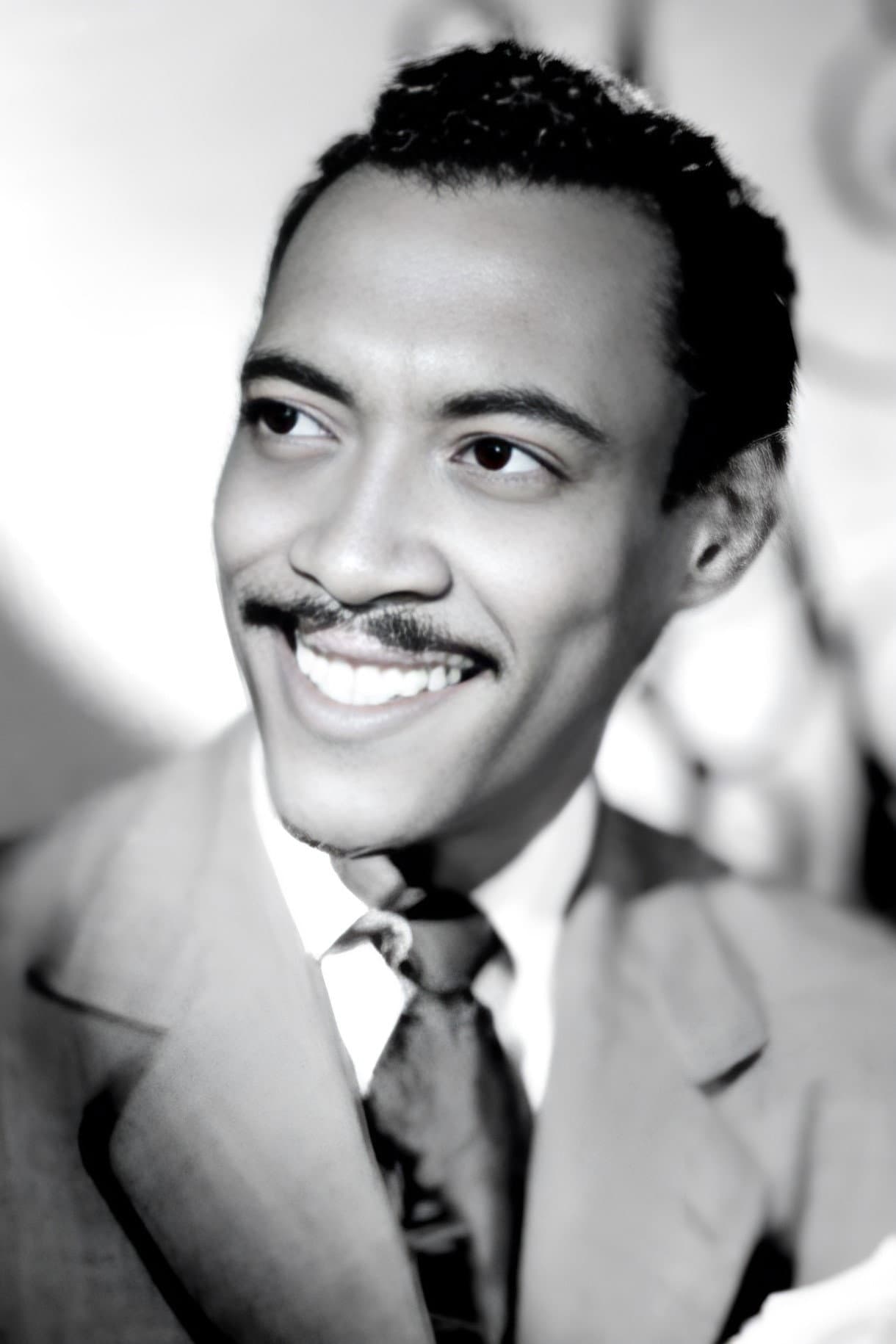 Kiko Mendive profile