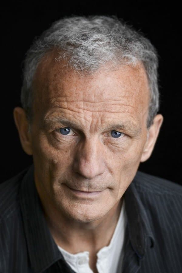 Ray MacAllan profile