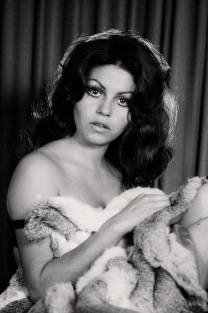 Rebeca Silva profile