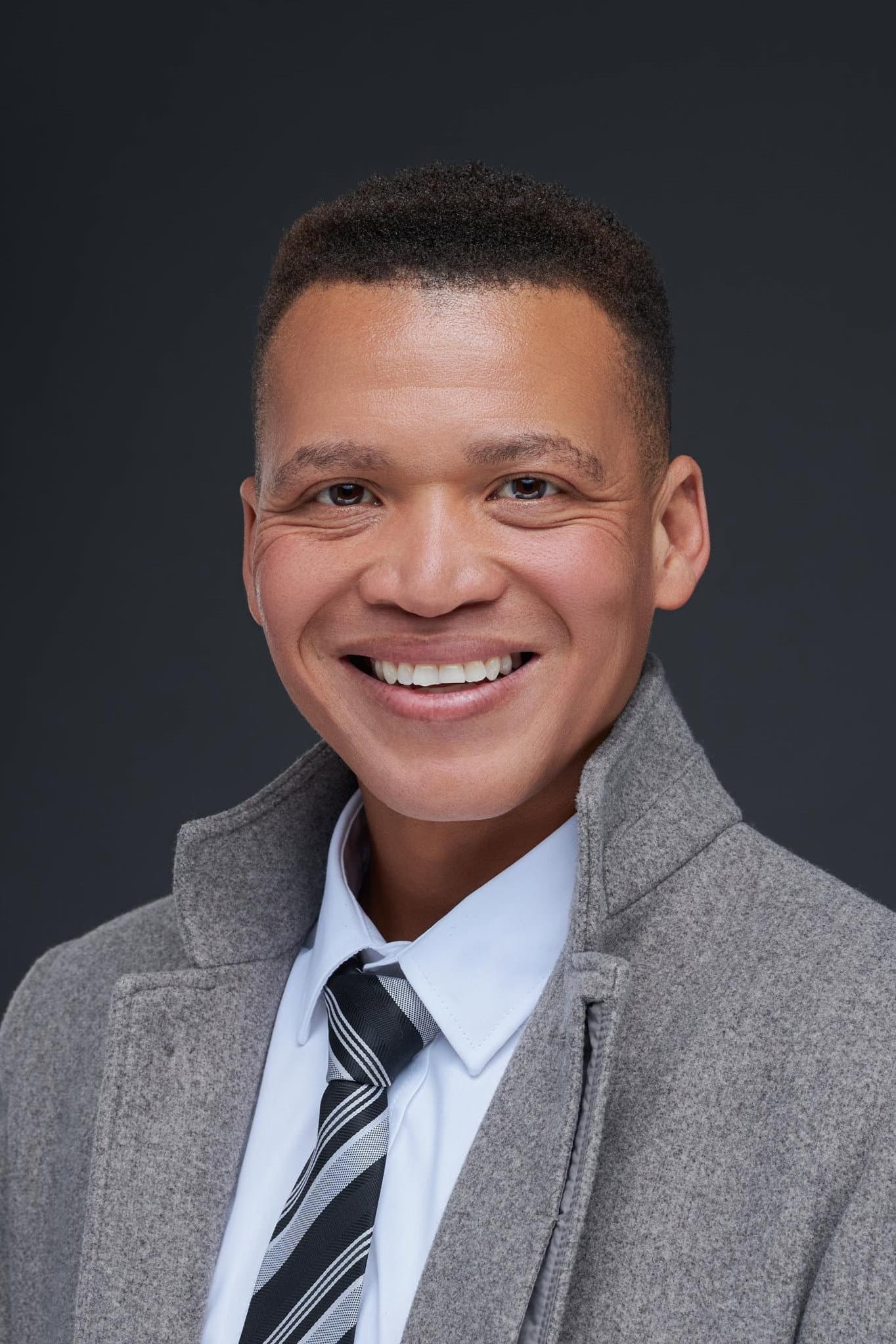 Lesego Molotsi profile