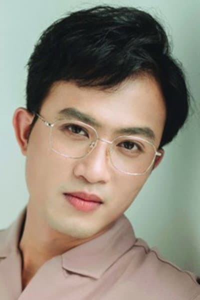 Doãn Quốc Đam profile