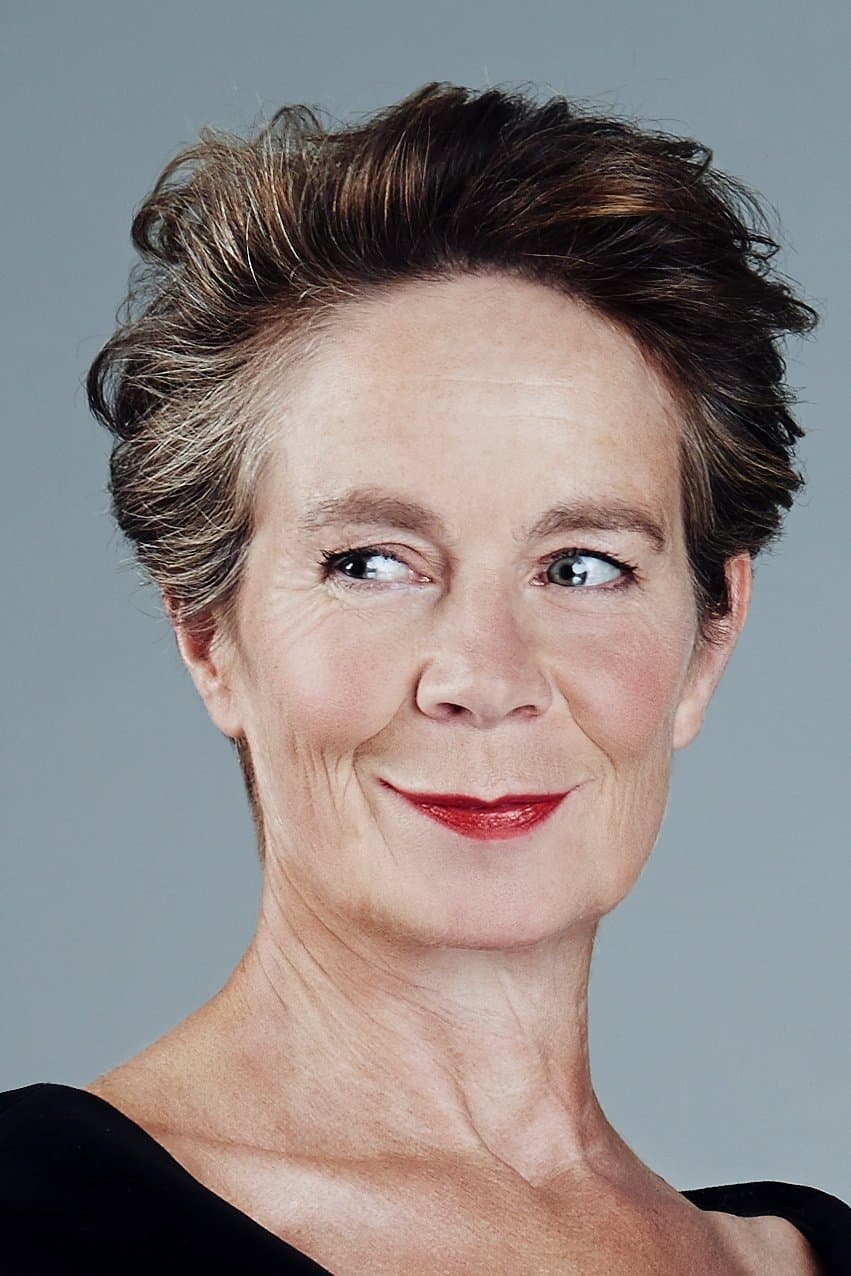 Celia Imrie profile