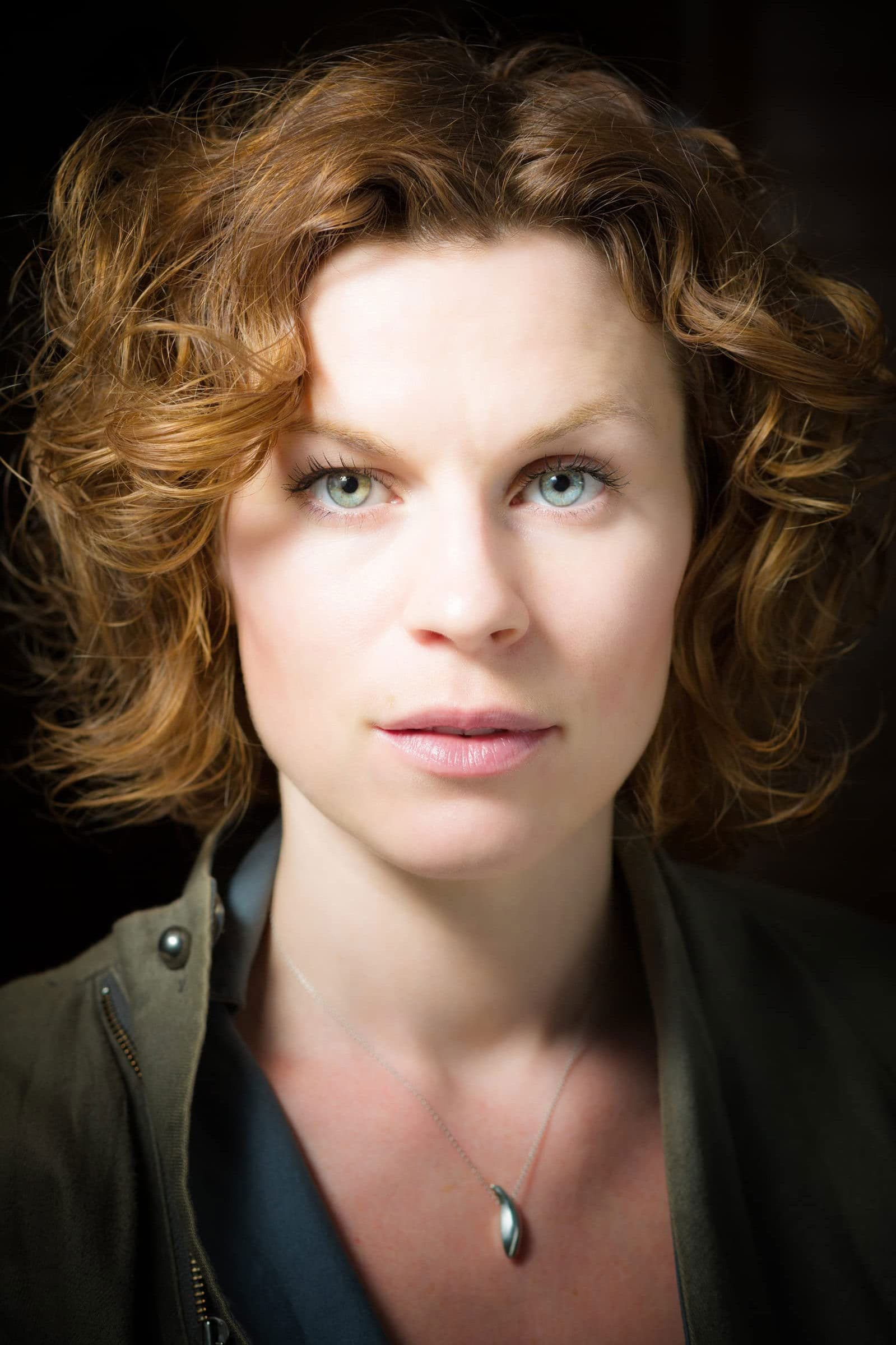 Nathalie Pownall profile