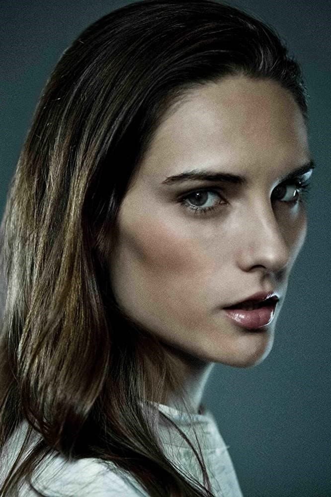 Mallory Thompson profile