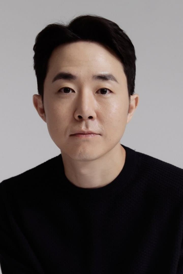 Yoon Jung-wook profile