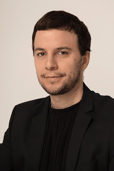 Johnnas Oliva profile