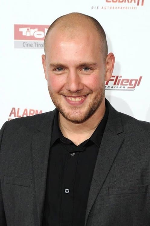 Oliver Petszokat profile