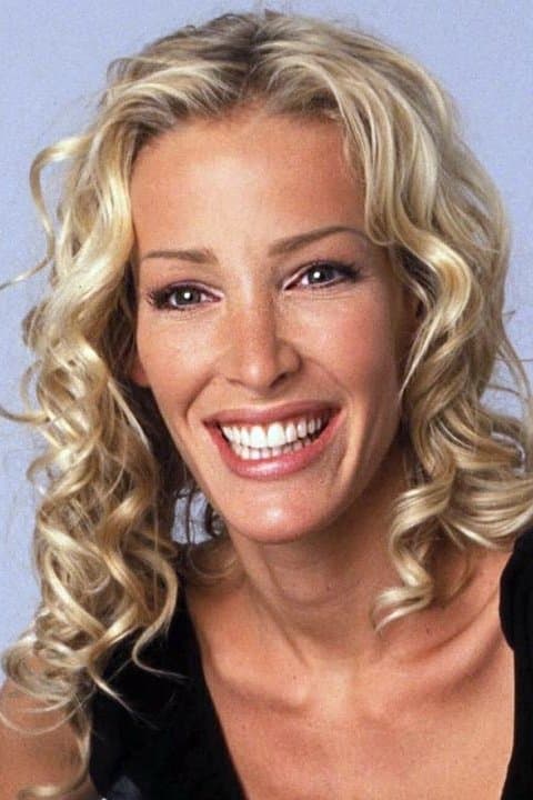 Ophélie Winter profile