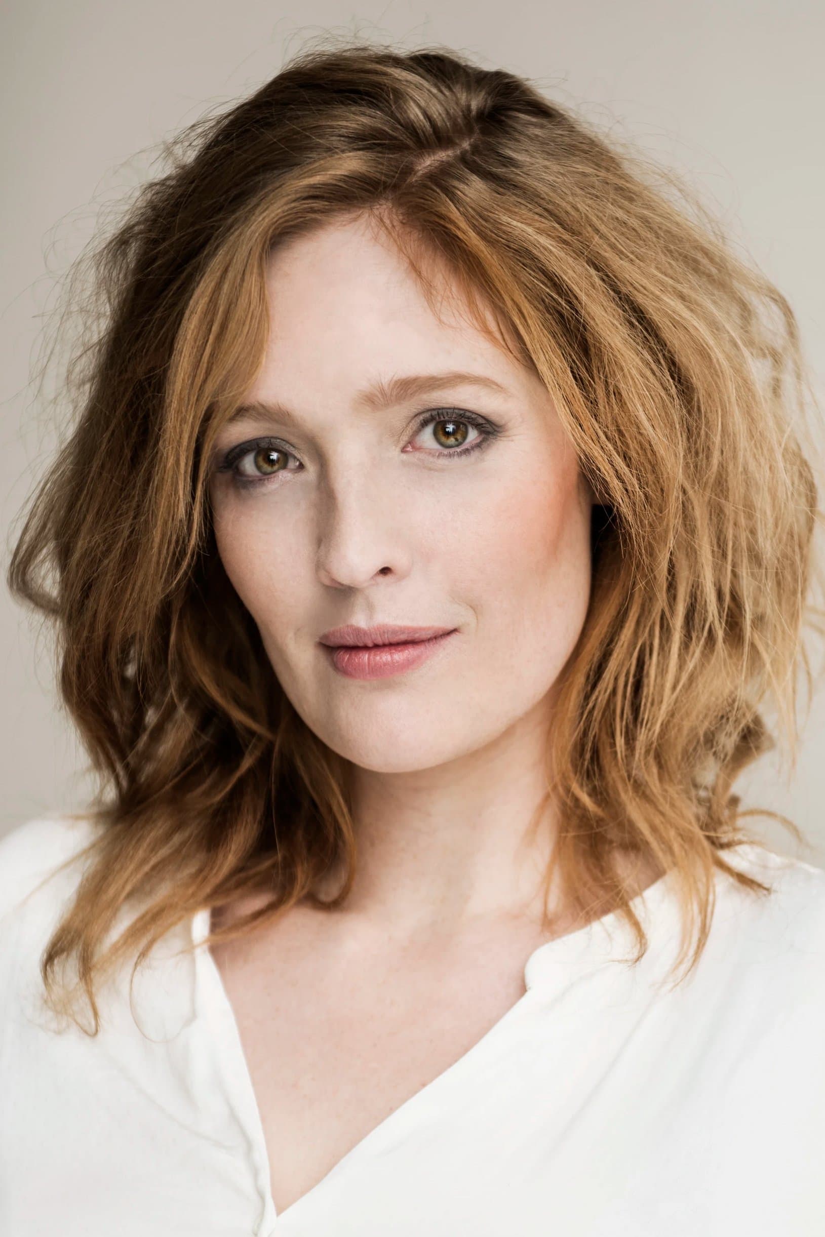 Julie Agnete Vang profile