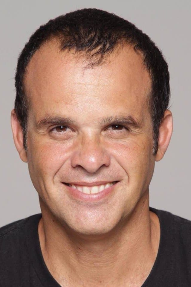 Neco Vila Lobos profile