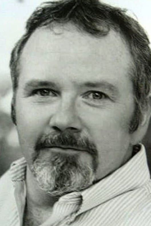 Tom Riis Farrell profile