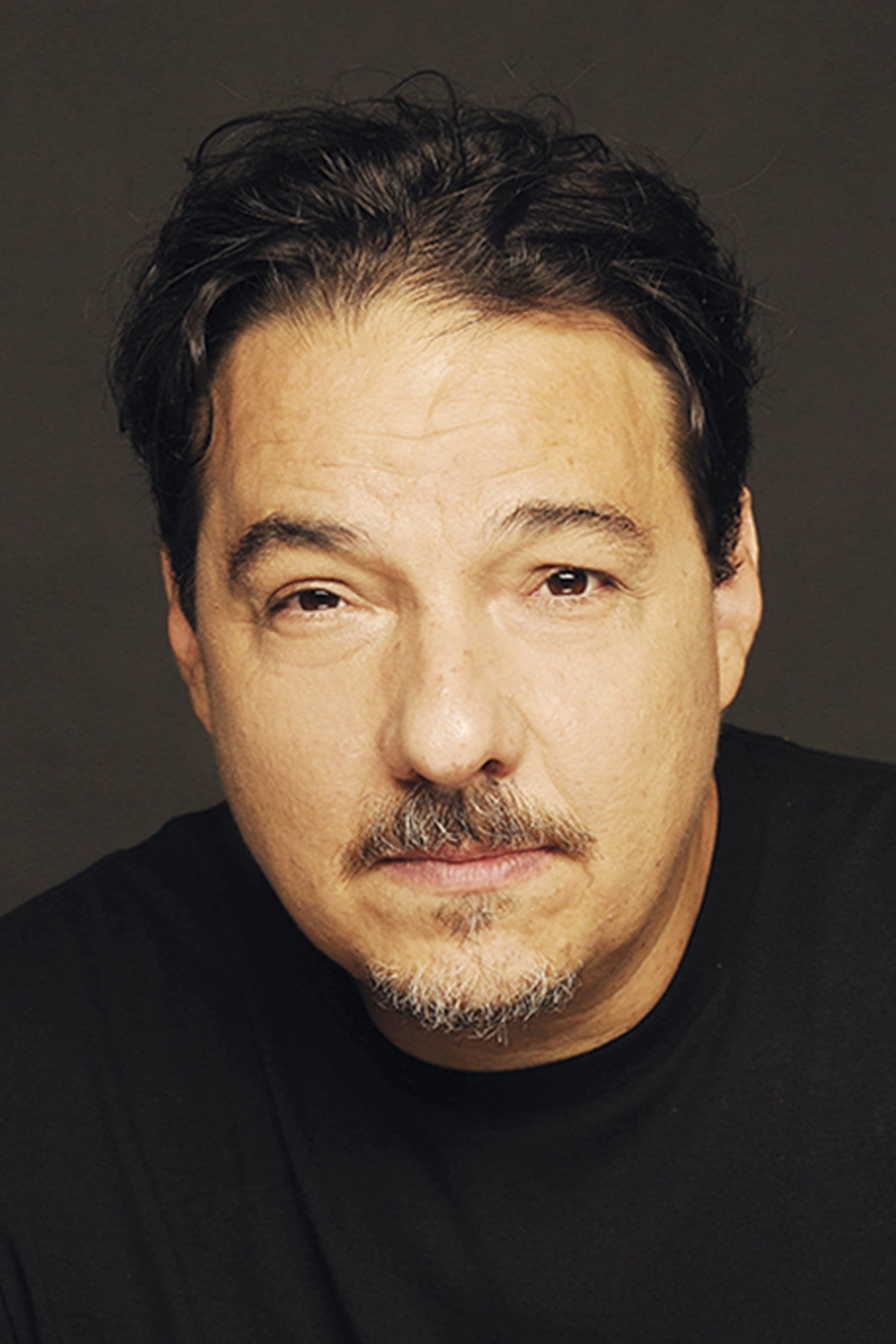 Fernán Mirás profile