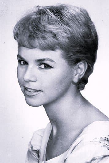 Geneviève Cluny profile