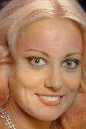 Mary Kyvelou profile