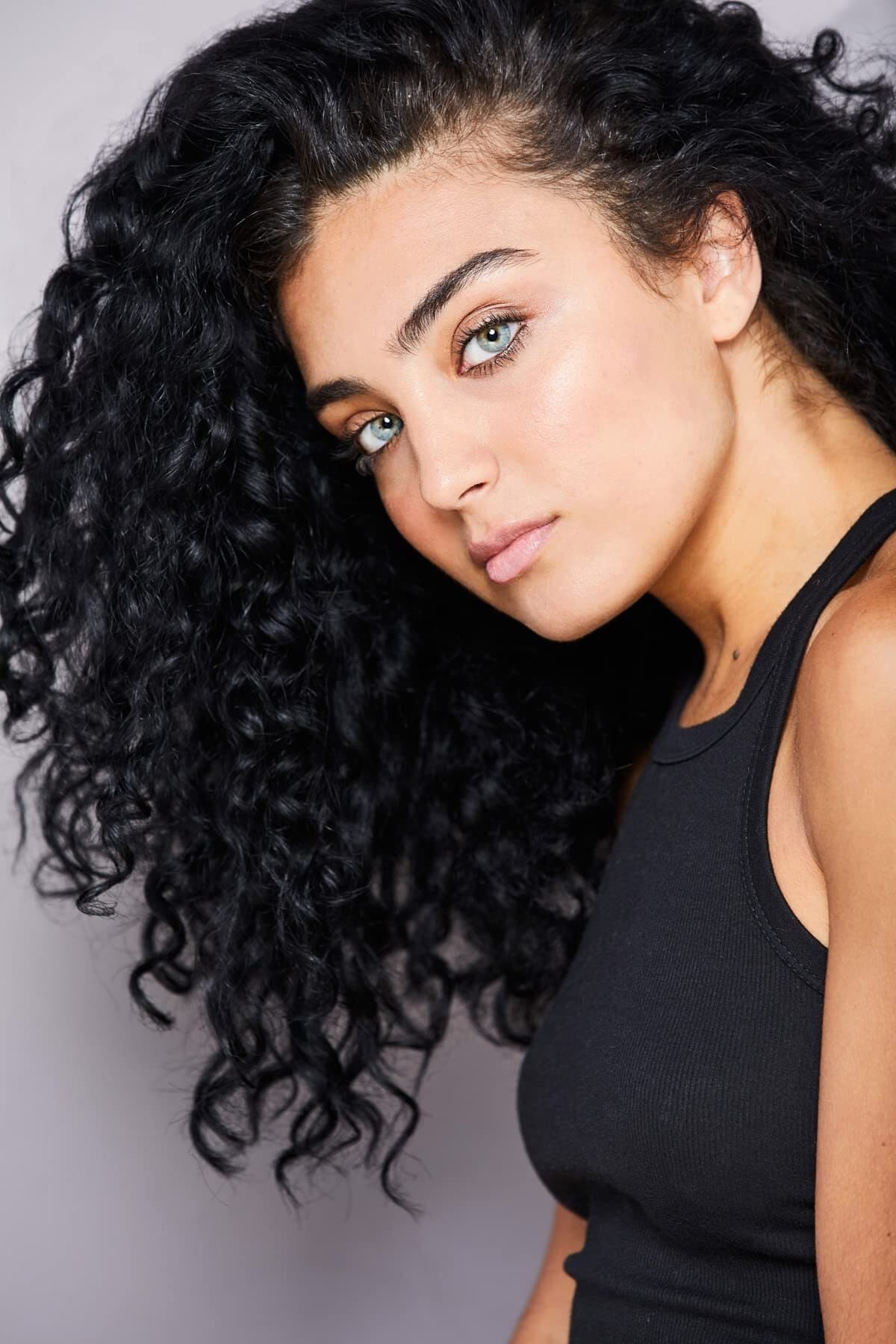 Brooke Maroon profile