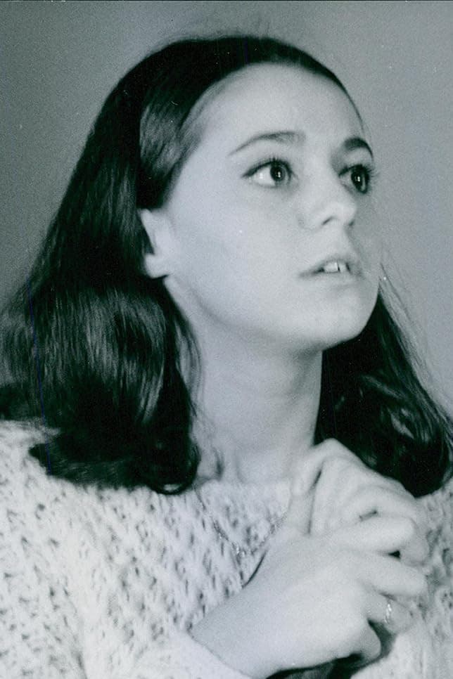 Evelyne Valentino profile