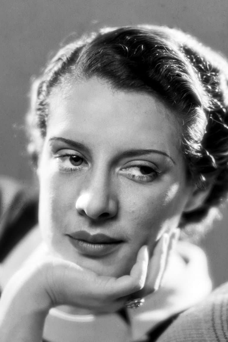 Maria Sampaio profile