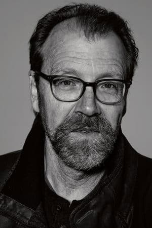 George Saunders profile