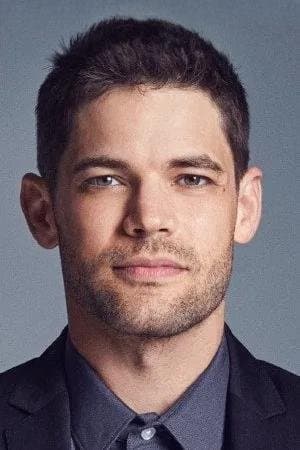 Jeremy Jordan profile