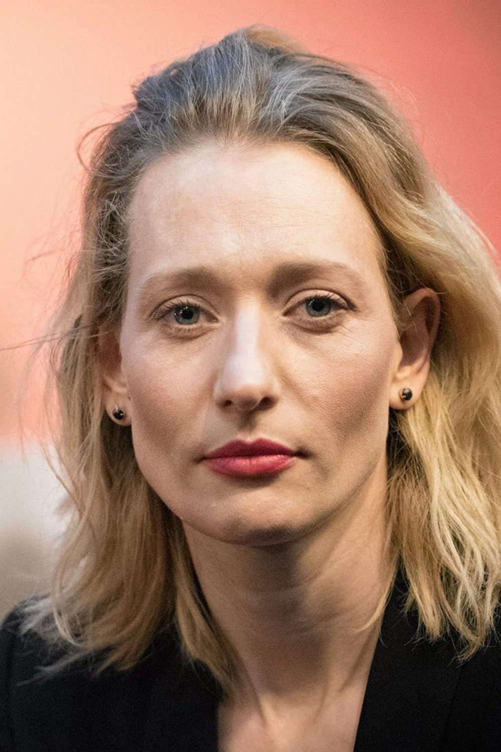 Magdalena Popławska profile