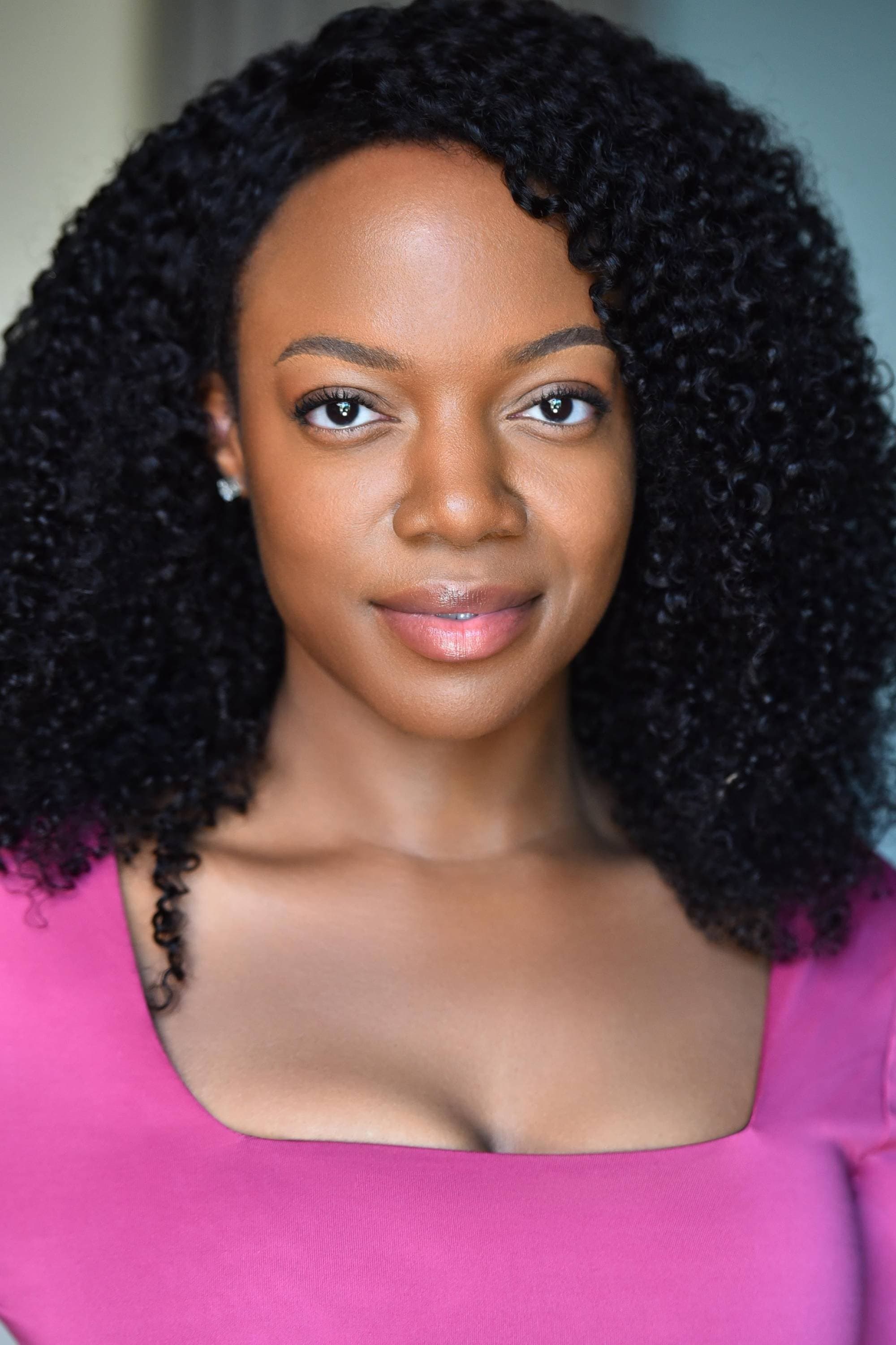 April Mae Davis profile