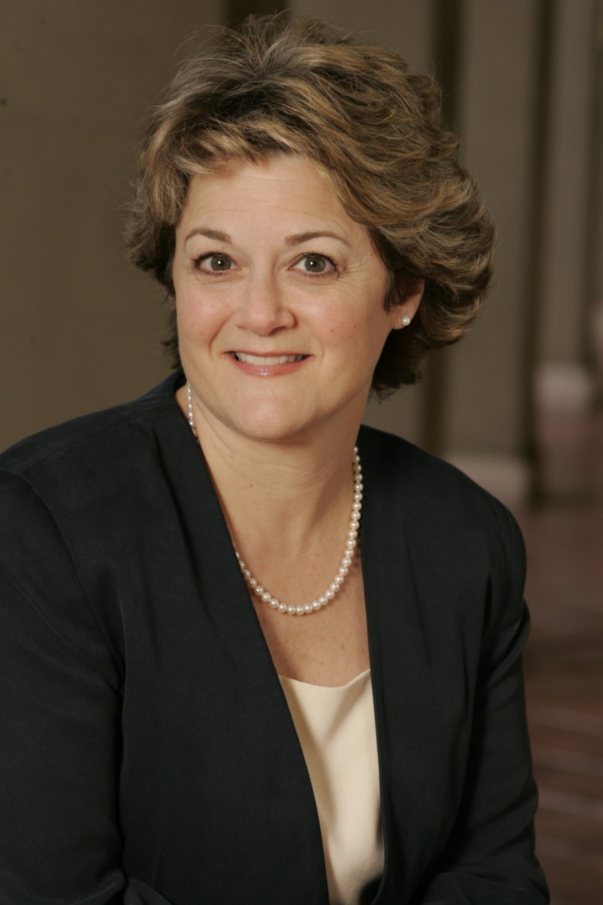 Bonnie Arnold profile