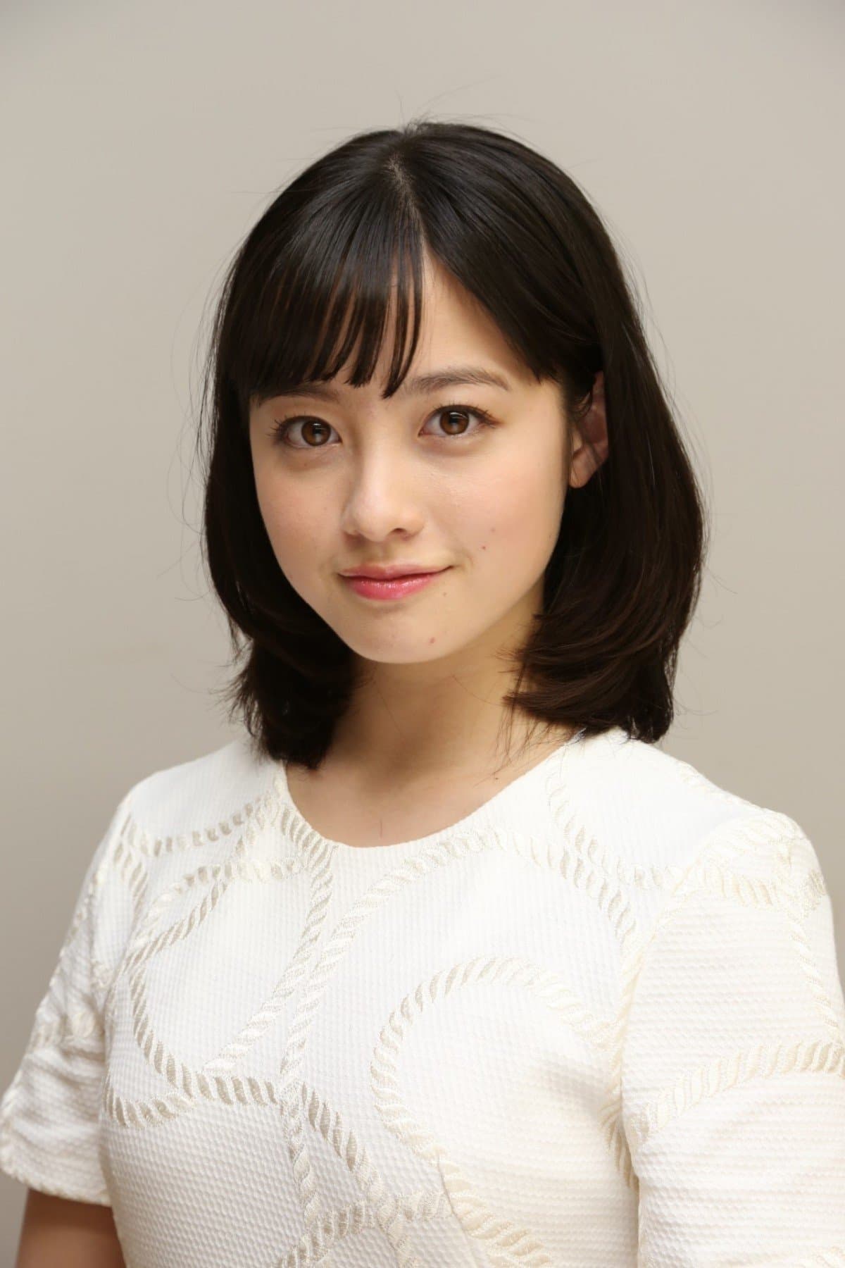 Kanna Hashimoto profile