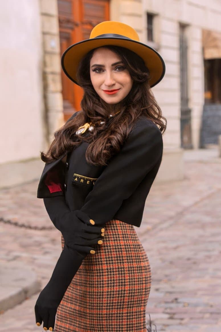 Anya Firestone profile