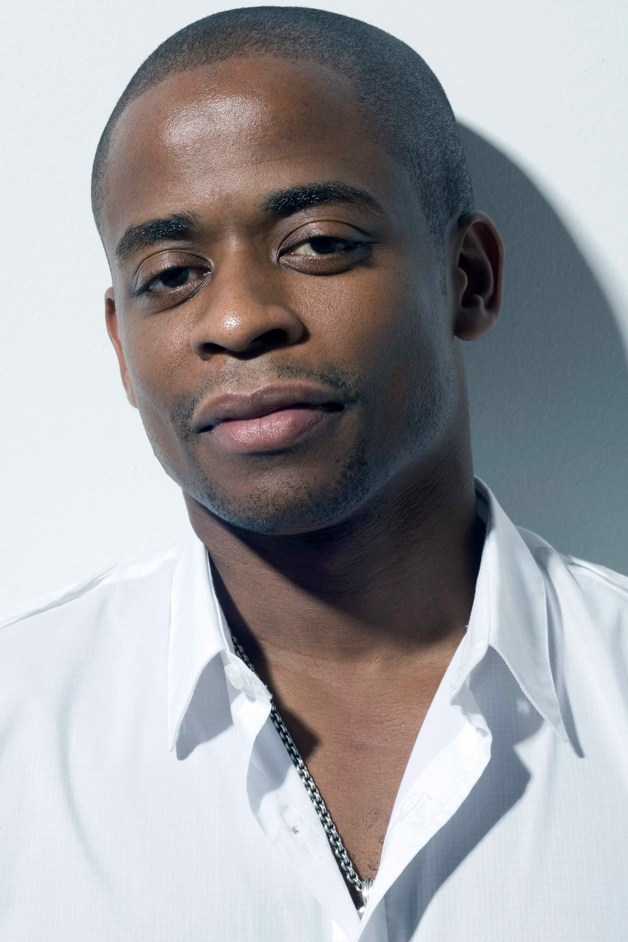 Dulé Hill profile