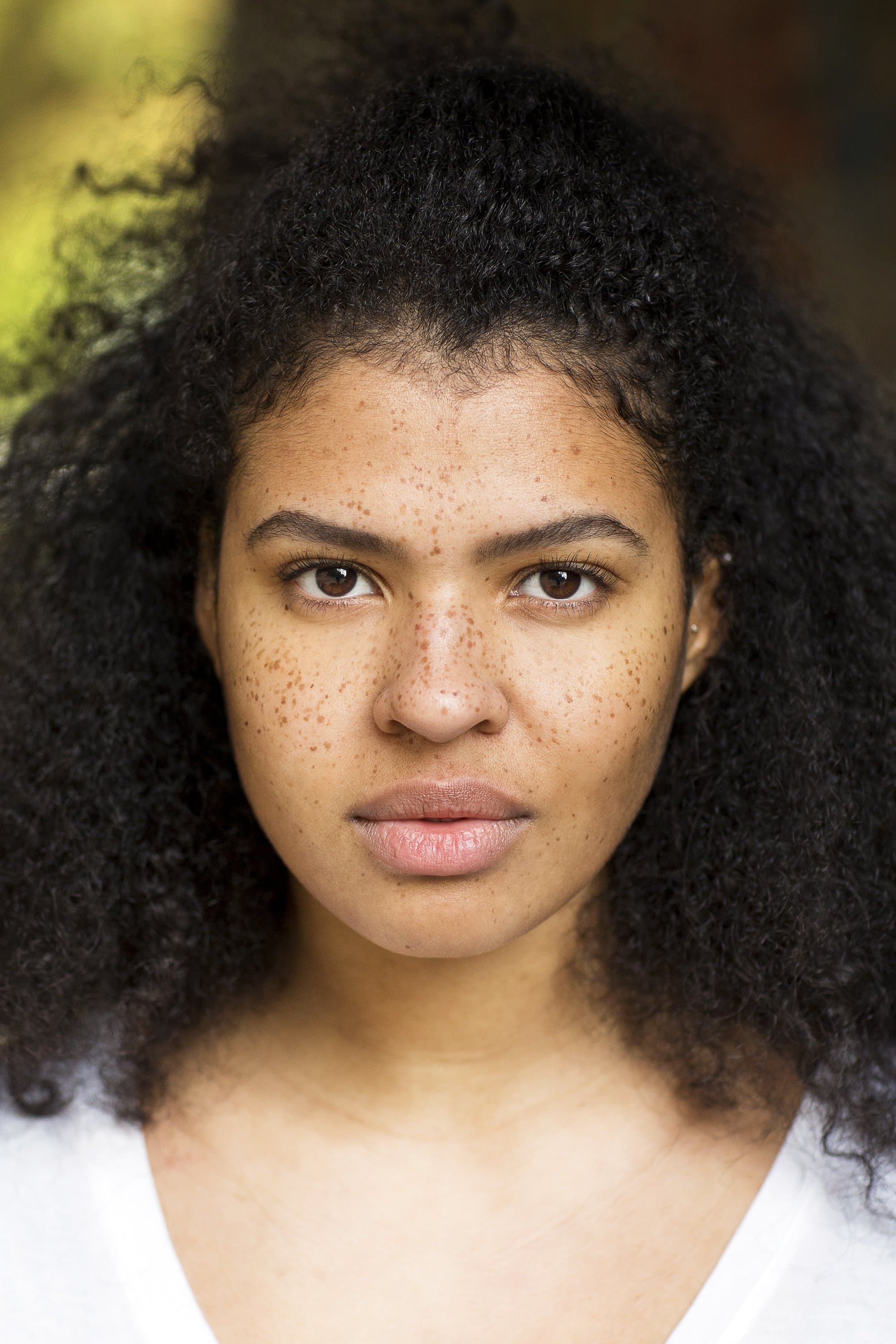 Jamie Marie Leary profile