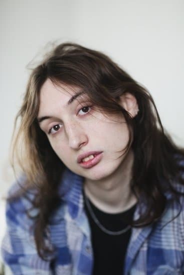 Anaëlle Othenin-Girard profile