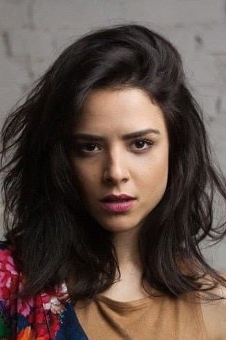 Kathia Calil profile