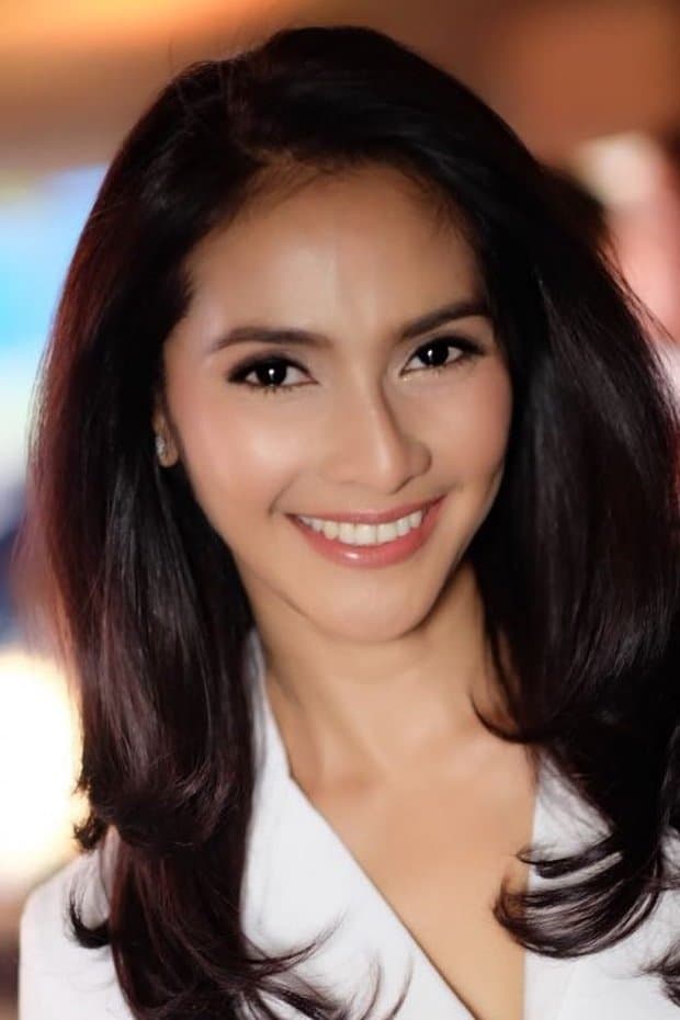 Maudy Koesnaedi profile