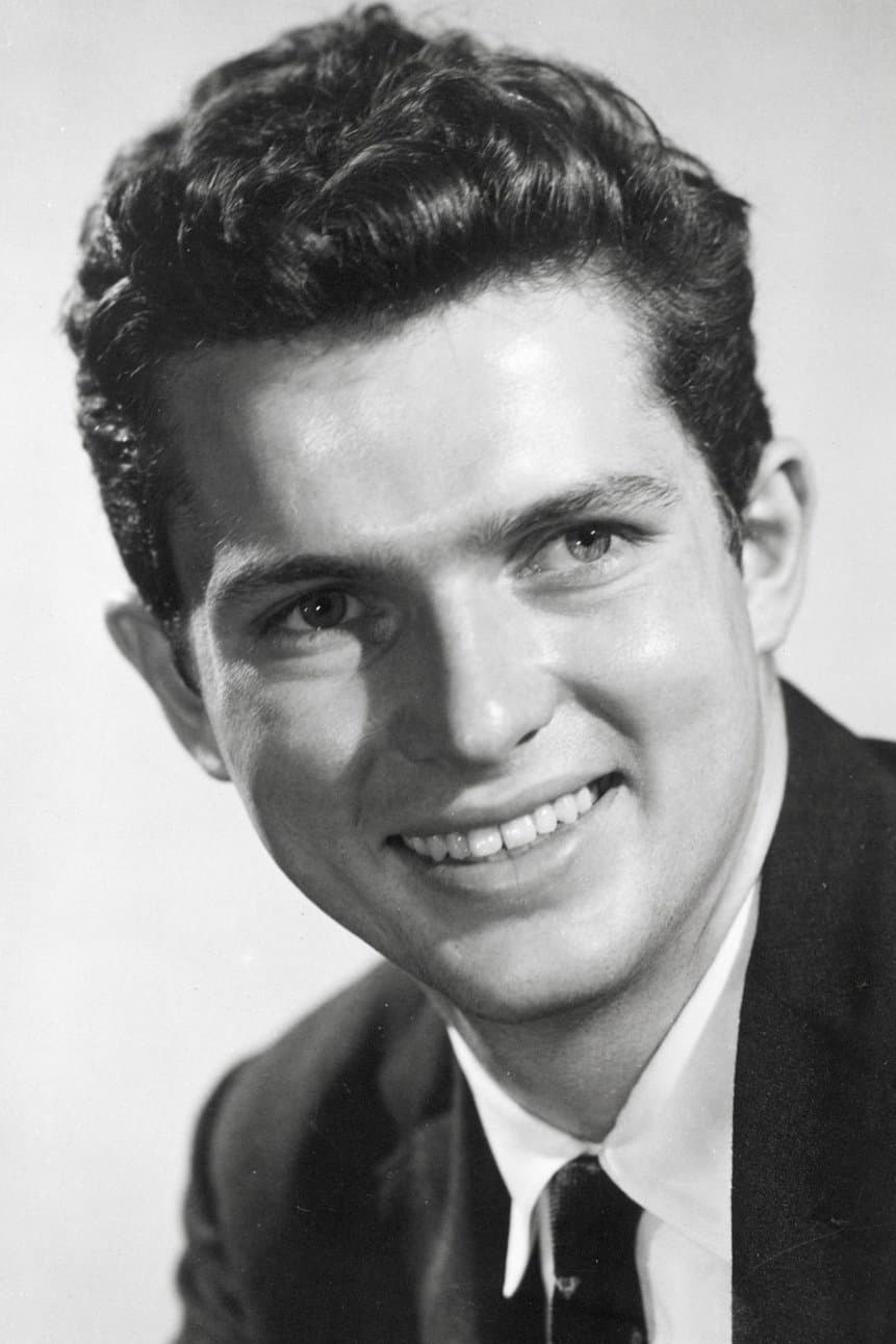 Geoffrey Horne profile