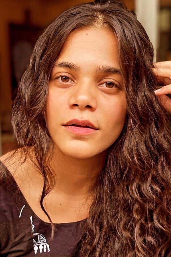 Srishti Shrivastava profile