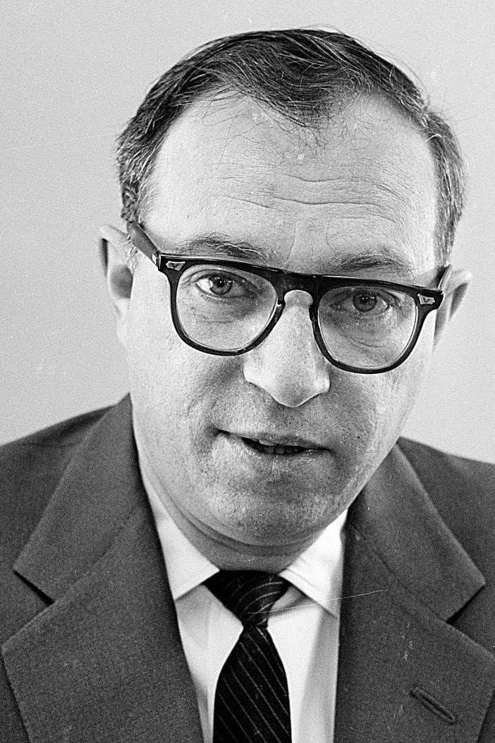 Carl Foreman profile