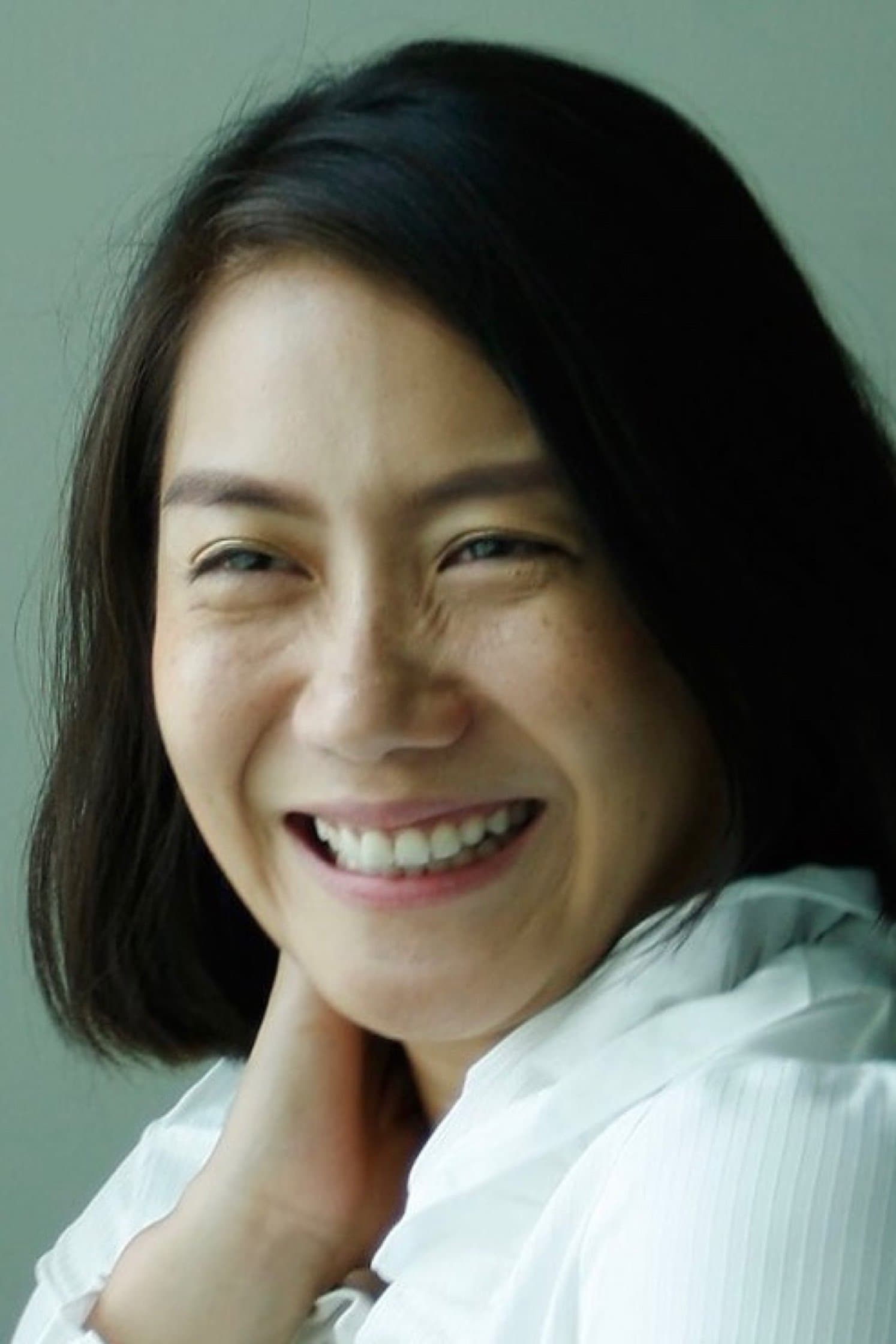 Dujdao Vadhanapakorn profile