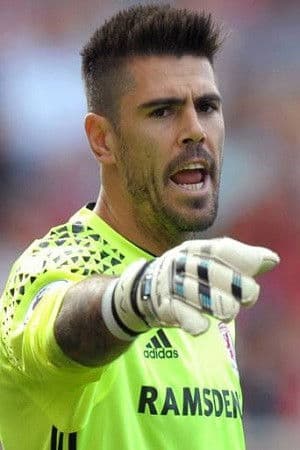 Víctor Valdés profile