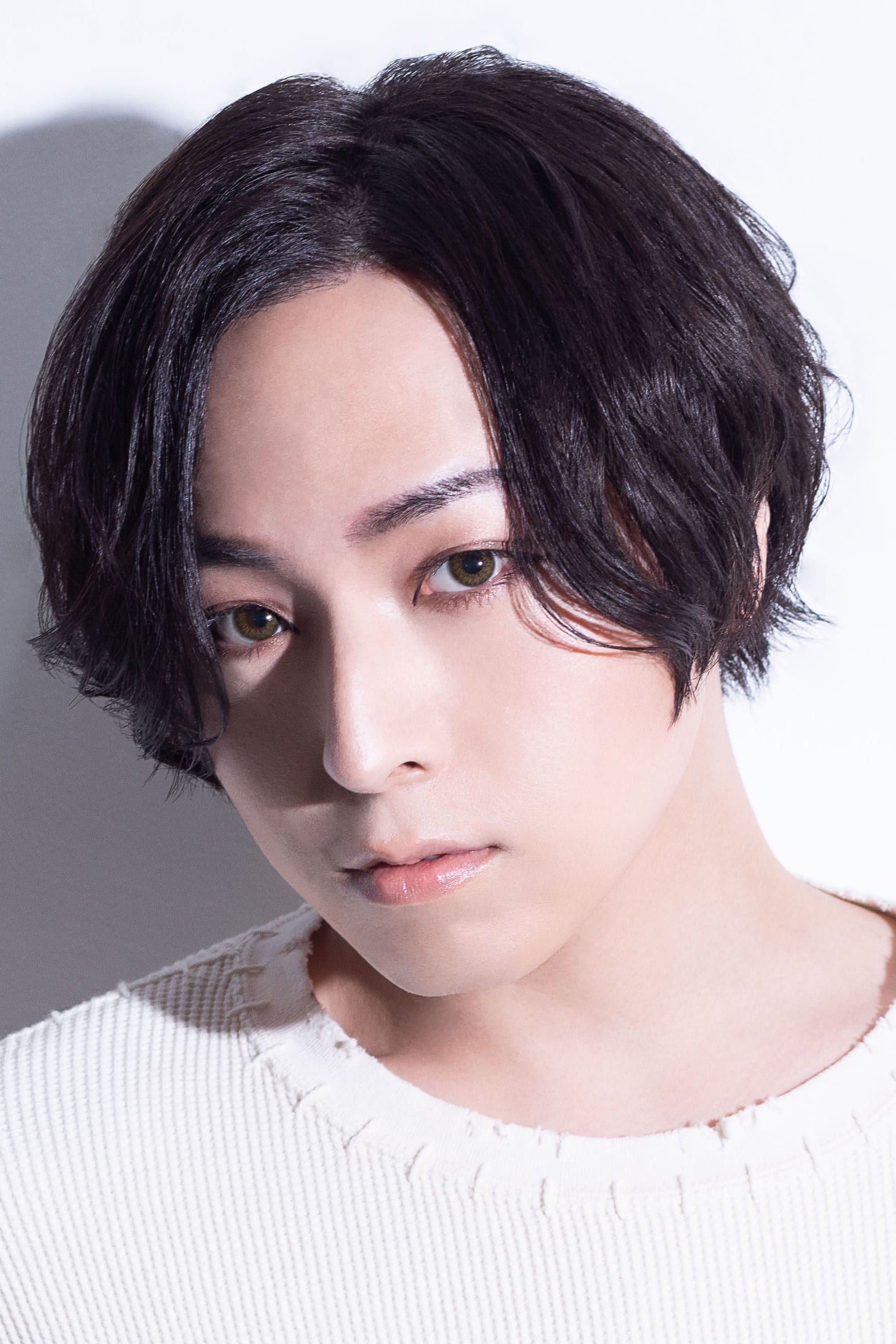 Shouta Aoi profile