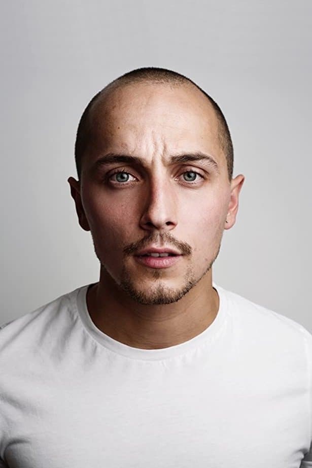 Elliot Warren profile