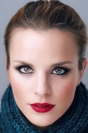 Nicole Brandolino profile