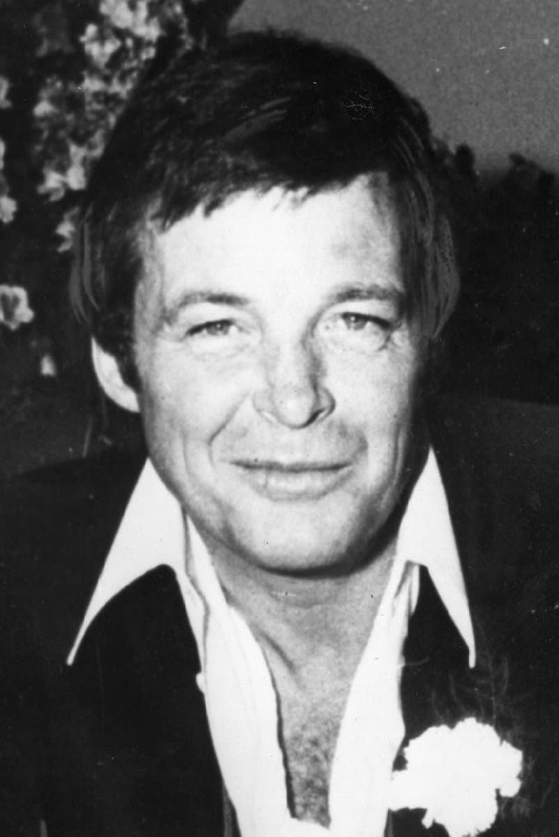 Michael Witney profile