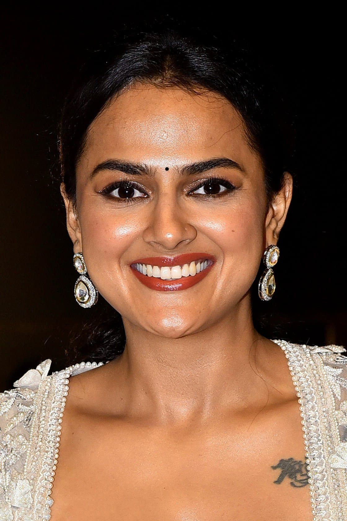 Shraddha Srinath profile