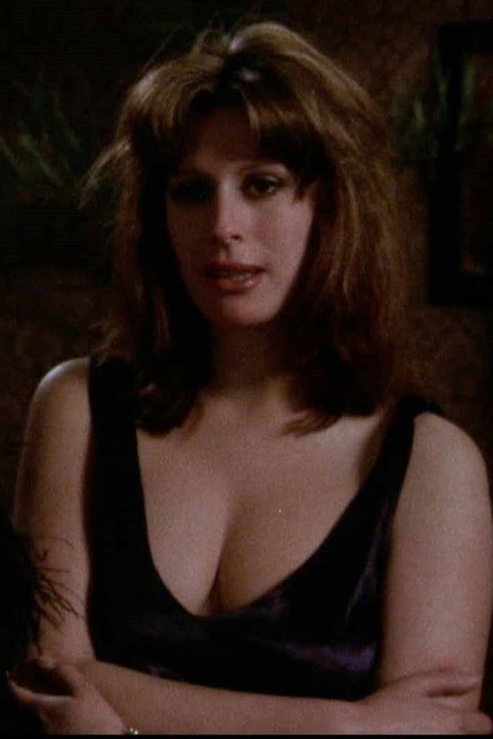 Marianne Morris profile