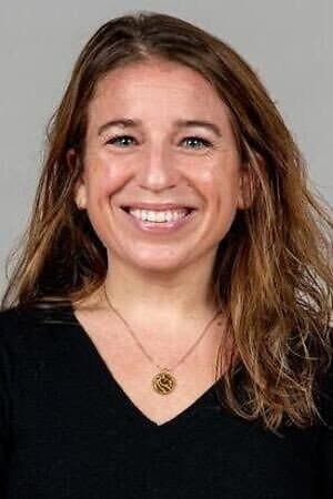 Courtney Bertolone profile